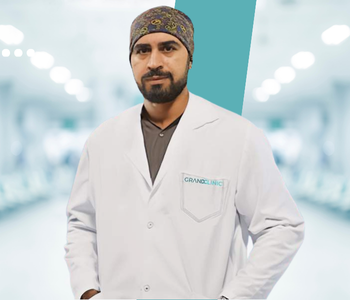 Dr Murat Bilgin, plastic surgeon in Turkey, specialist in tummy tuck, liposuction, BBL and mommy makeover procedures